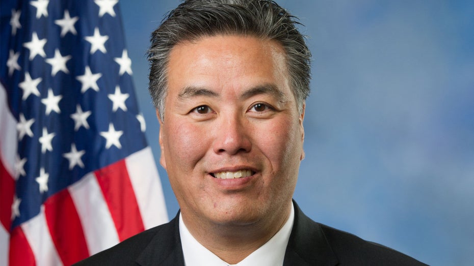 Takano möchte die 4-Tage-Woche einführen. (Foto: Mark Takano / takano.house.gov) US-Politiker bringt Gesetzentwurf für landesweite 4-Tage-Woche in Kongress