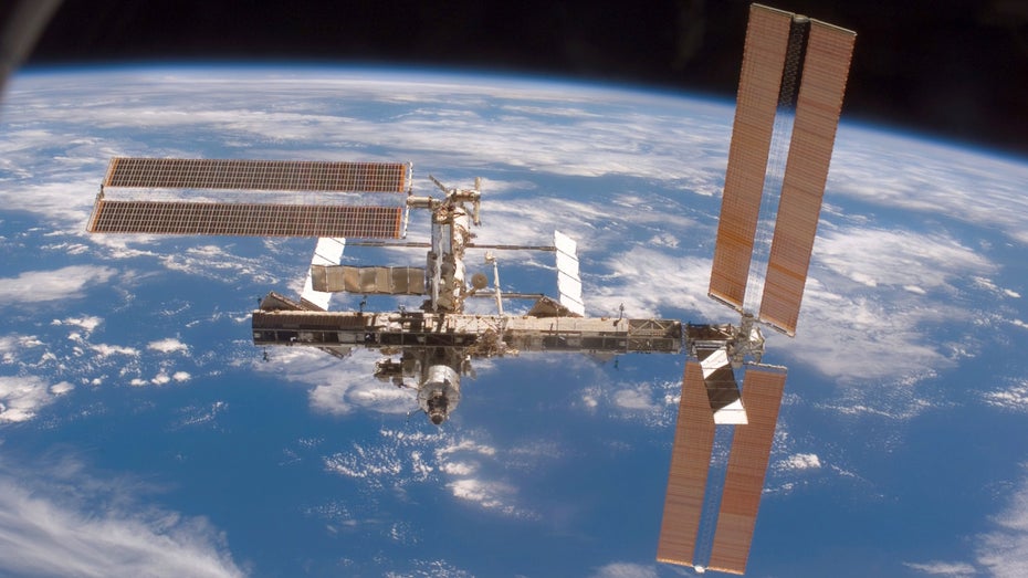 Auf der ISS entsteht ein Meniskus im Biodrucker. (Foto: picture alliance / Photoshot | -) Körperteile aus dem All: Erster Meniskus wird auf der ISS gedruckt