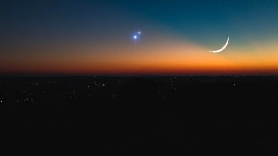 Direkt nach Sonnenuntergang: Jupiter und Venus leuchten heute Nacht besonders hell