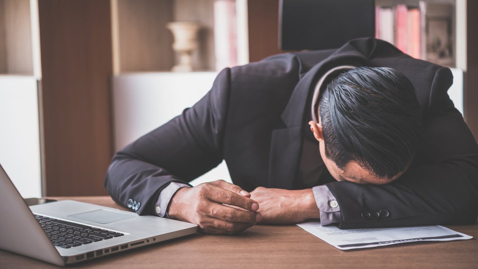 Die Inflation ist derzeit beharrlich. Doch es gibt Hoffnung. (Foto: Shutterstock / totojang1977) Die Inflation macht schlechte Laune? Hier kommt ein Lichtblick