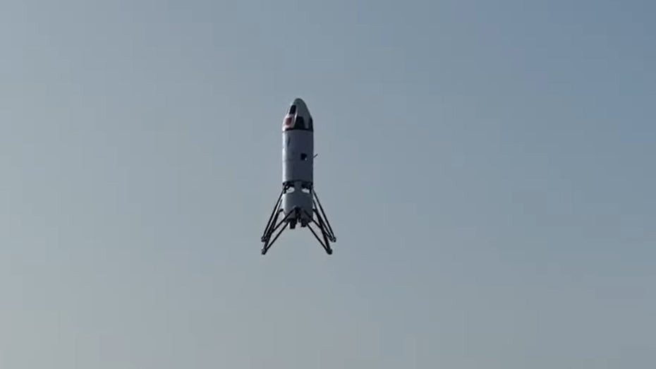 Die Mini-Rakete konnte erfolgreich landen. (Screenshot: CAS Space / t3n) Chinesisches Unternehmen testet erfolgreich eine vertikal landende Rakete