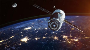 SpaceX bringt den ersten 5G-Satelliten ins All