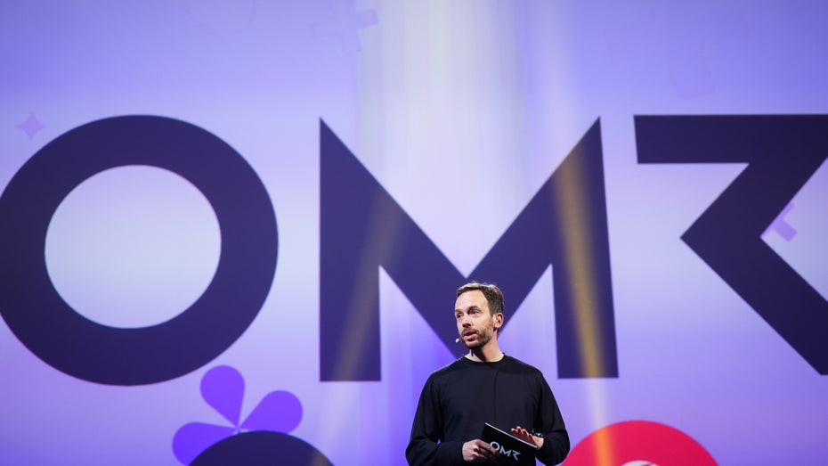 OMR-Chef Philipp Westermeyer. (Foto: picture alliance/dpa | Christian Charisius) Nach dem Hype auf der OMR: So erkennst du echte KI-Expert:innen