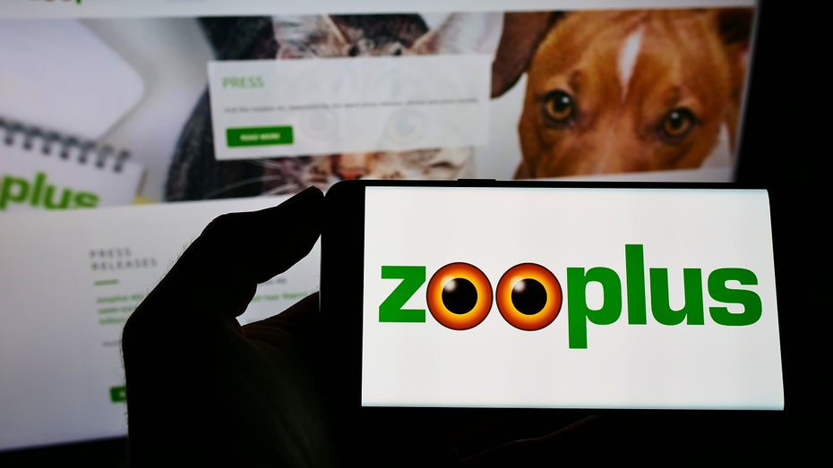 Gibt es ein Datenleck bei Zooplus? (Foto: Wirestock Creators / Shutterstock) Zooplus unter Beschuss: Verdacht auf großes Datenleck über Pfingsten
