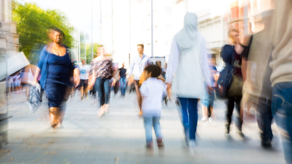 Aktien, Finanzwissen und Vertrauen: 3 Erkenntnisse zum Umgang mit Geld