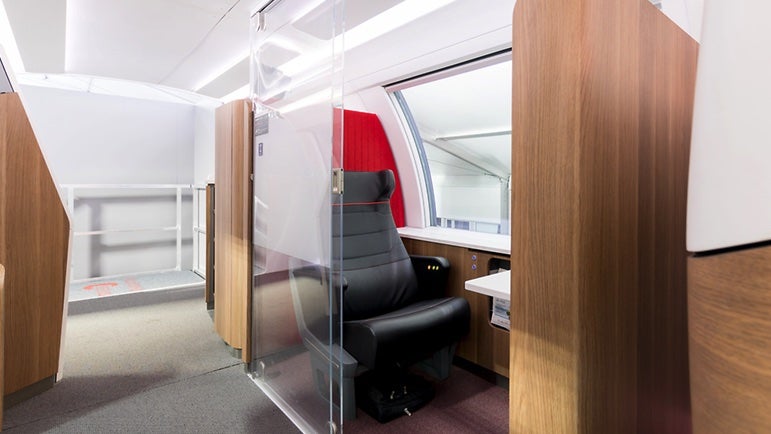 Büro im Zug: Deutsche Bahn überlegt Einer- und Zweierabteile im ICE