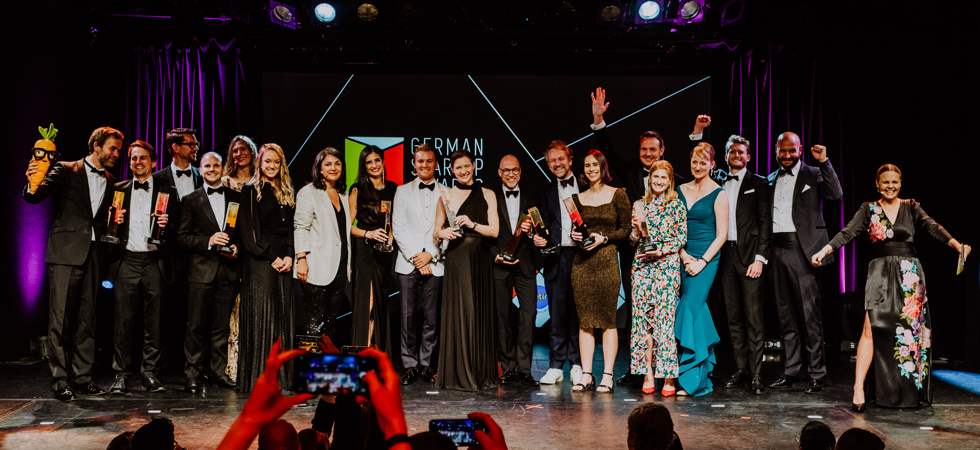 9 strahlende Gesichter und ein gut aufgelegter Bundeskanzler – das waren die German Startup Awards 2023 9 strahlende Gesichter und ein gut aufgelegter Bundeskanzler – das waren die German Startup Awards 2023
