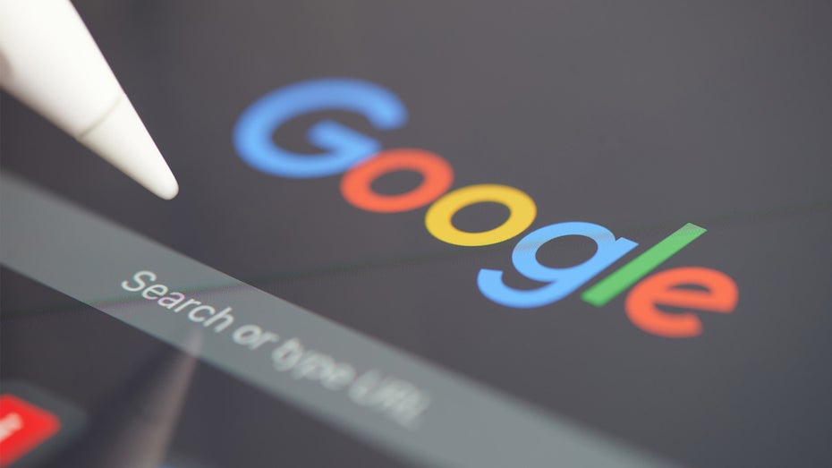 Google aktualisiert AGB: Deine Online-Inhalte unterstützen das Training von KI