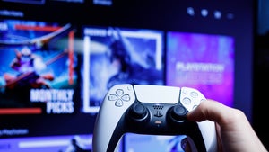 Mehr Barrierefreiheit für PS5 oder Xbox: Youtuber bastet DIY-Mods für einhändiges Spielen