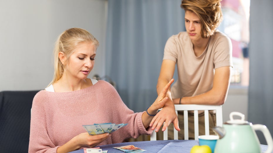 Kinder und Schulden: Wie vermitteln Eltern ein gutes Geld-Mindset?