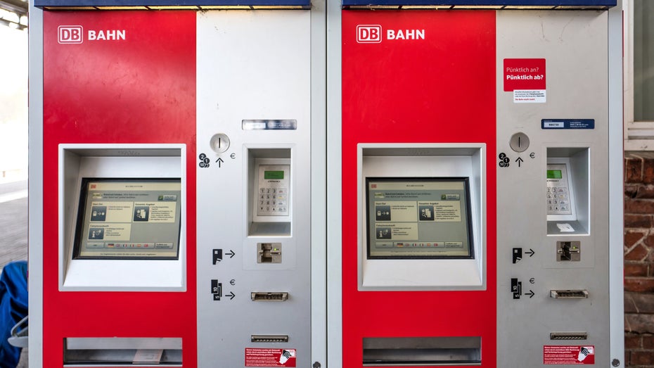 Tschüss Deutsche Bahn? Monopolkommission rät zur Zerschlagung des Konzerns Tschüss Deutsche Bahn? Monopolkommission rät zur Zerschlagung des Konzerns