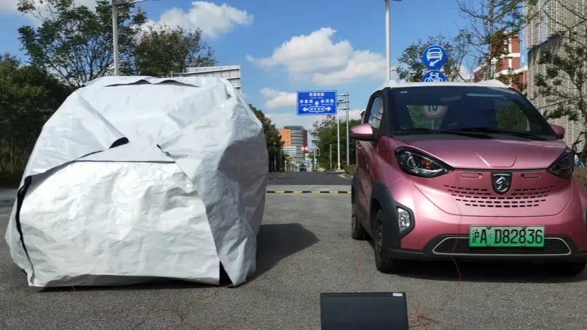 Deshalb kann eine Decke auf dem E-Auto die Leistungsfähigkeit des Akkus schützen Deshalb kann eine Decke auf dem E-Auto die Leistungsfähigkeit des Akkus schützen