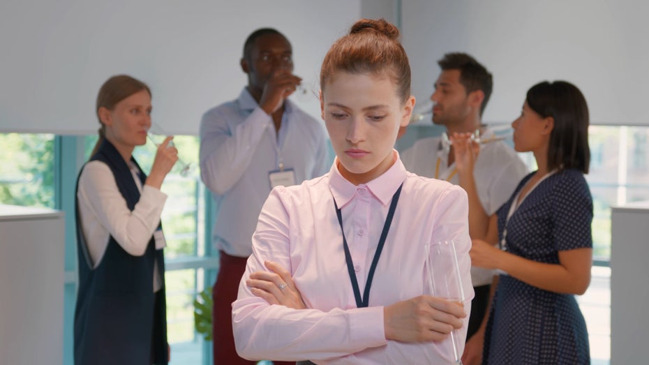 Erfolge sollten mit allen im Team gefeiert werden. (Foto: Gutesa/Shutterstock) Erfolgreiches Projekt? Diesen letzten Schritt solltest du nicht vergessen