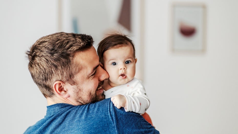 KI-App erstellt Fotos potenzieller Kindern von Nutzer:innen. (Symbolbild: Dusan Petkovic/Shutterstock) KI-App Remini Baby Fotos