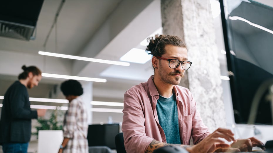 Linkedin-Analyse: KI-Skills sind in Stellenanzeigen um das 21-fache gestiegen Linkedin-Analyse: KI-Skills sind in Stellenanzeigen um das 21-fache gestiegen