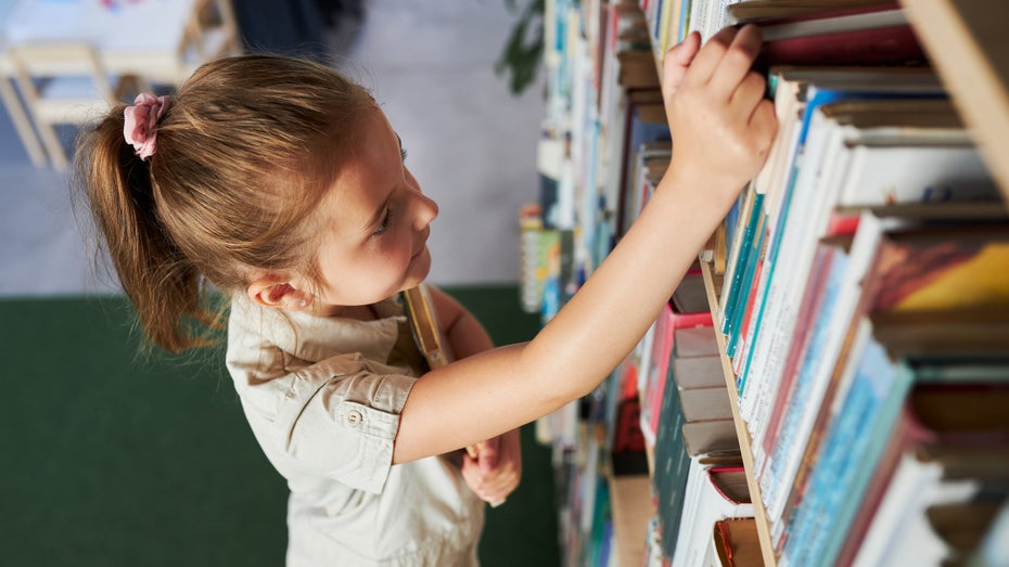 Verbotene Bücher: KI soll in Schulbibliotheken in Iowa aufräumen Verbotene Bücher: KI soll in Schulbibliotheken in Iowa aufräumen