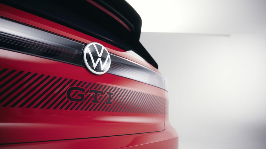 Auf der IAA stellt Volkswagen einige Neuheiten aus dem eigenen Portfolio vor. (Bild: VW) Mit „Erlebnisschalter“ für den Antrieb: Das ist der ID GTI Concept von VW