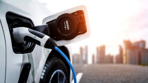E‑Autos immer beliebter: Stromer überholen erstmals Dieselfahrzeuge
