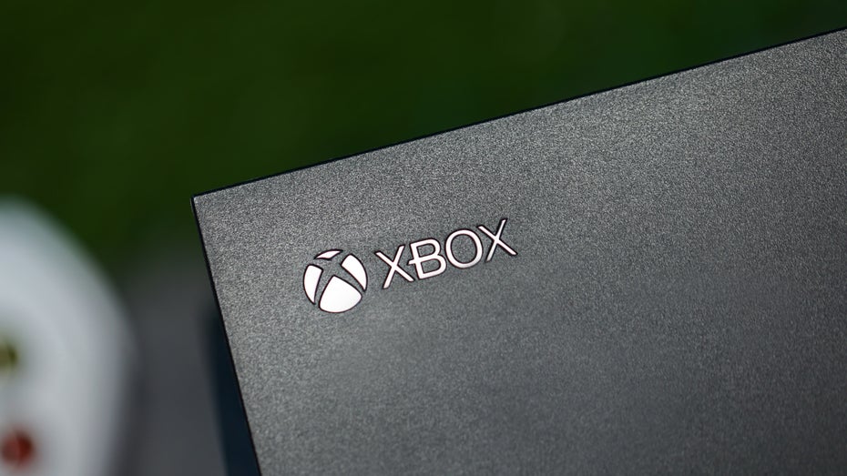 Xbox bei den Verkaufszahlen deutlich hinter der Playstation. (Foto: Hopix Art/Shutterstock) Xbox versus Playstation