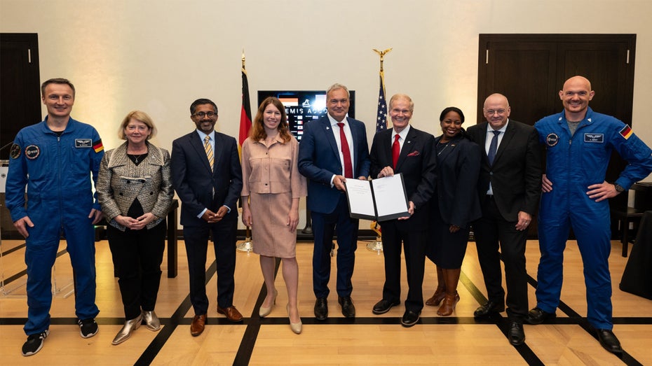 Die Artemis Accords sind unterzeichnet. (Foto: Nasa/Keegan Barber) Friedliche Zusammenarbeit auf dem Mond: Deutschland unterschreibt Artemis Accords