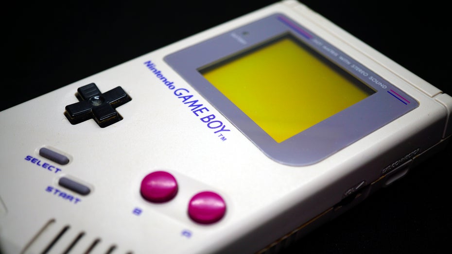 Dieser Mini-Gameboy bringt das Original ins Internet