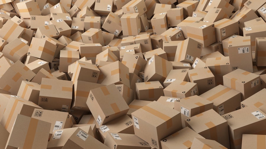 Test mit Airtags: Noch Luft nach oben beim Recycling von Amazon-Verpackungen