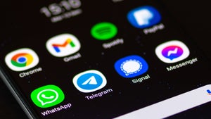 Von Whatsapp zu Signal: Warum der Austausch zwischen Messengern nicht so einfach wird