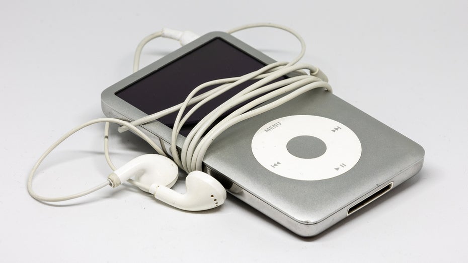 Der iPod ist immer noch beliebt. (Foto: Saku Schildt / Shutterstock) Urban Outfitters verkauft iPods als Vintage-Technik – fühlst du dich schon alt?