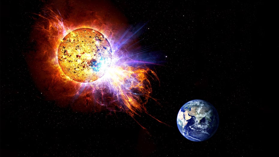 So ein Sonnensturm hätte Konsequenzen. (Foto: Artsiom P / Shutterstock) Sonnensturm vor 14.300 Jahren: Baumringe enthüllen bislang größten Superflare