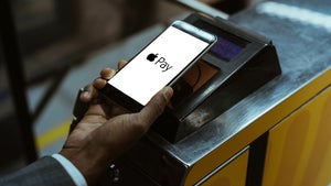 Alternativen zu Apple Pay: Warum Banken bald Zugriff auf den NFC-Chip im iPhone bekommen