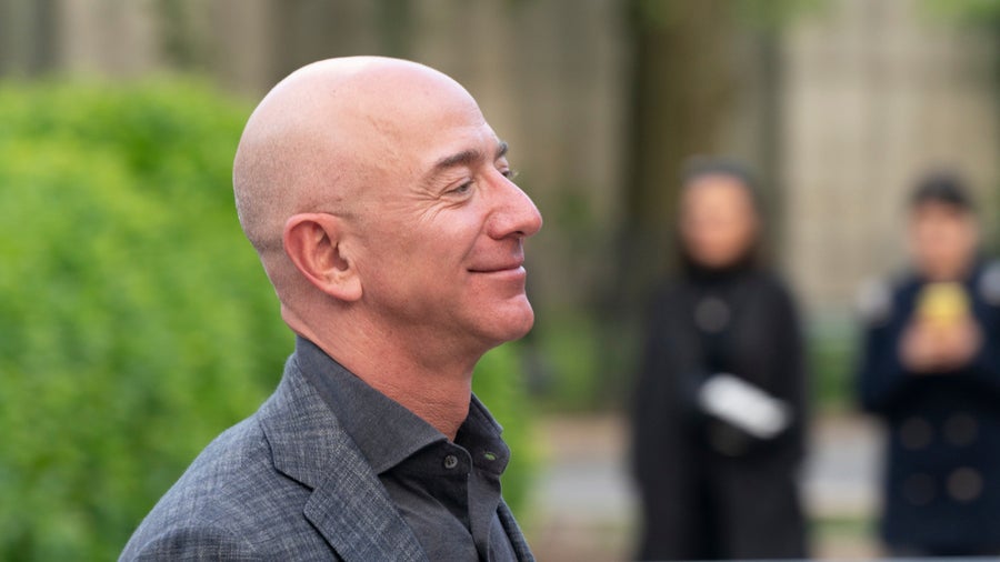 Jeff Bezos' Regeln für perfekte Meetings und der Neustart von Vanmoof