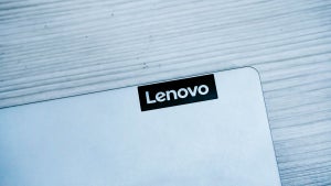Eigene Modekollektion: Lenovo präsentiert die etwas anderen Tablethüllen