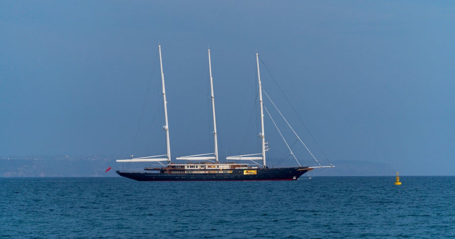 Segeljacht Koru im Meer