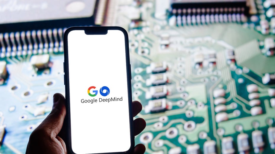 Google Deepmind: In einem Jahr 45 Mal mehr Materialien entdeckt als die Wissenschaft in Jahrhunderten Google Deepmind: In einem Jahr 45 Mal mehr Materialien entdeckt als die Wissenschaft in Jahrhunderten