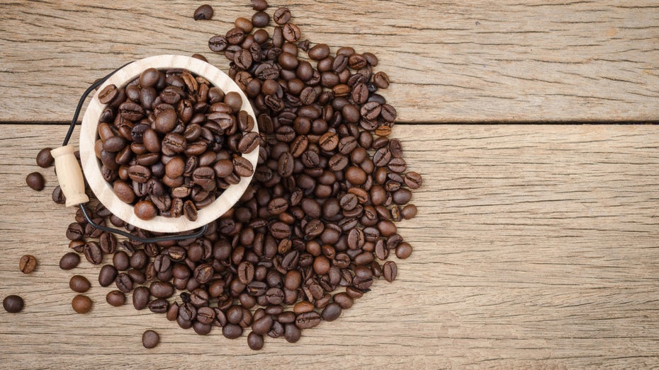 KI stellt eigenständig Kaffeemischung zusammen – die auch noch super schmeckt. (Foto: Jit-anong Sae-ung/Shutterstock) AI-conic: Eine KI-Kaffeemischung, die Experten überrascht