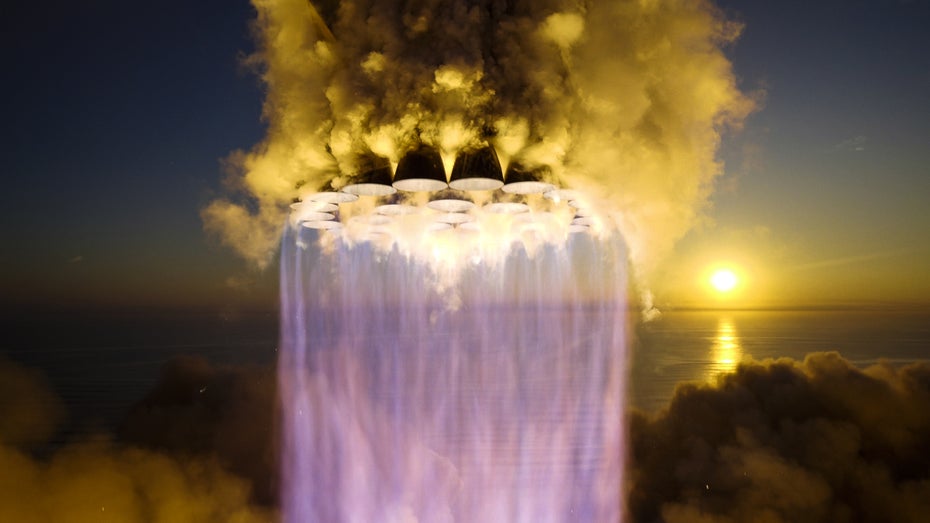 Starship-Start: 33 Triebwerke bilden 1 „Schock-Diamanten“. (Foto: SpaceX/X) Starship Schock-Diamant
