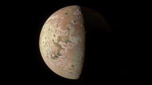 Juno-Raumsonde kommt Jupitermond am 30. Dezember ungewöhnlich nahe