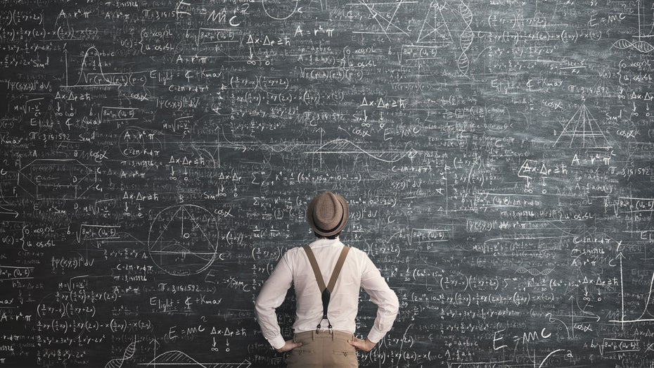 Mit dem eingeschränkten Bild von Mathematik möchte der Professor Christian Spannagel von der Pädagogischen Hochschule Heidelberg aufräumen. (Symbolfoto: fran_kie / Shutterstock) Matheprofessor auf Twitch: „Das ist ein Akt der Wissenschaftskommunikation“