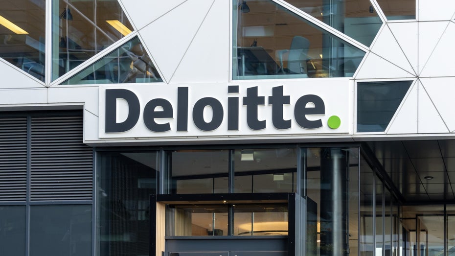 KI soll bei Deloitte große Entlassungswelle verhindern KI soll bei Deloitte große Entlassungswelle verhindern