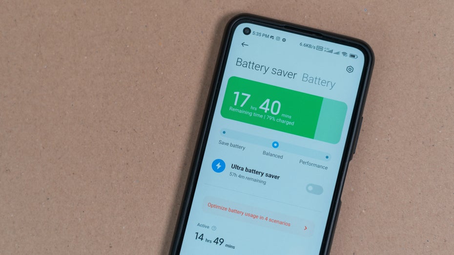 Android 15 könnte eine praktische Akku-Funktion vom iPhone bekommen Android 15 könnte eine praktische Akku-Funktion vom iPhone bekommen