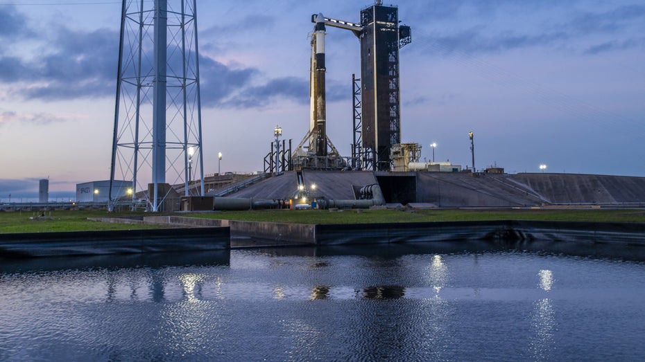 AX-3-Mission: Falcon-9-Rakete wartet auf den Start. (Foto: SpaceX/X) AX-3 SpaceX ISS