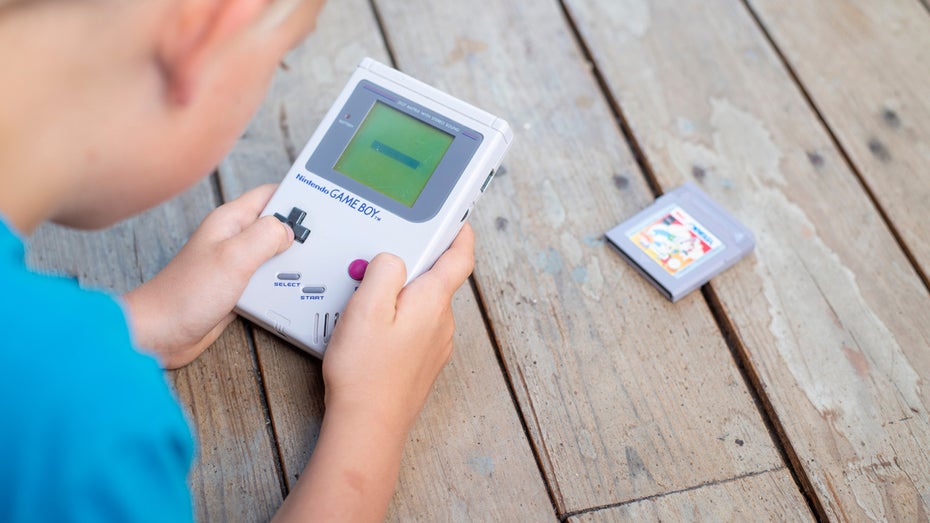 In diesem Jump'n'Run spielt ihr Gameboy, während ihr das Game spielt