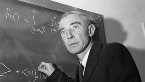 Oppenheimers Enkel warnt vor „unkontrollierter KI” als existenzielle Bedrohung