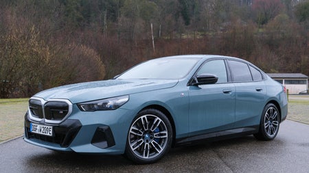 Zwei Wochen mit dem BMW i5 – hier geht Fahrspaß über Reichweite