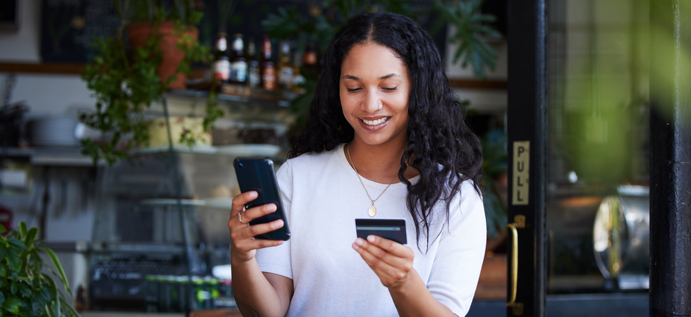 Status Quo im (E-)Commerce: 3 Thesen für die Zukunft Status Quo im (E-)Commerce: 3 Thesen für die Zukunft