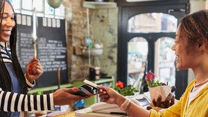 Weniger Ausgaben, mehr Engagement: Wie innovative Mitarbeiterbindung gelingt