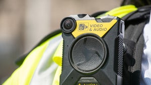 Polizisten sollen Bodycam-Aufnahmen per KI auswerten – doch das könnte für Probleme sorgen