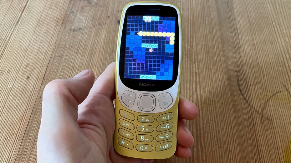 5 Dinge, die du diese Woche wissen musst: Nokia 3210 ist zurück und das neueste ChatGPT-Modell gratis