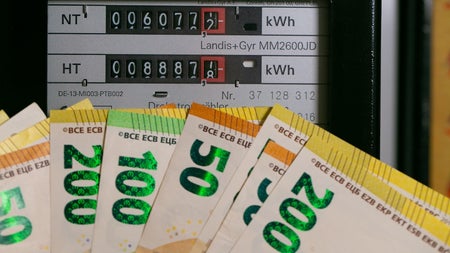 Stromkosten: Jeder 4. Deutsche zahlt zu viel - So wechselt ihr einfach euren Anbieter