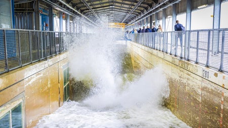 Klimakrise: Wenn Sturm, Unwetter und Erdbeben das Wasser wild machen